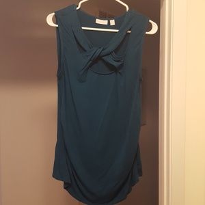 NY&C dark teal sleeveless top